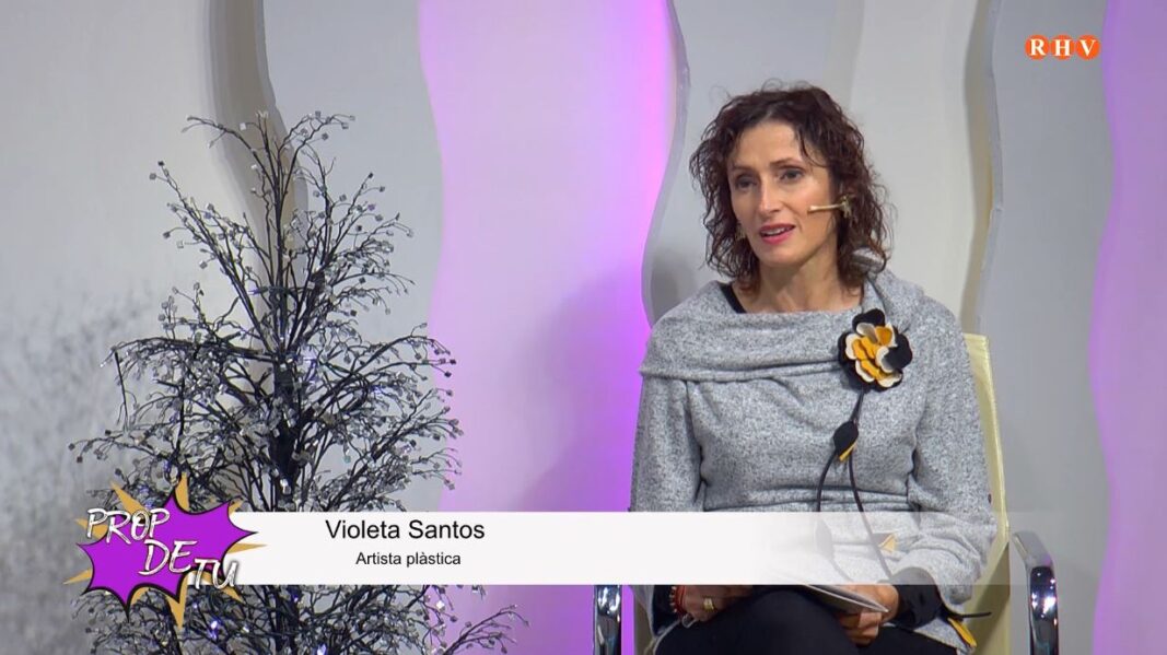 VIOLETA.jpg VIOLETA.jpg